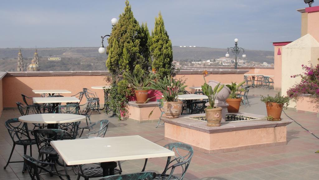 Hotel Quinta Cesar ซานฮวน เด ลอสลากอส ภายนอก รูปภาพ