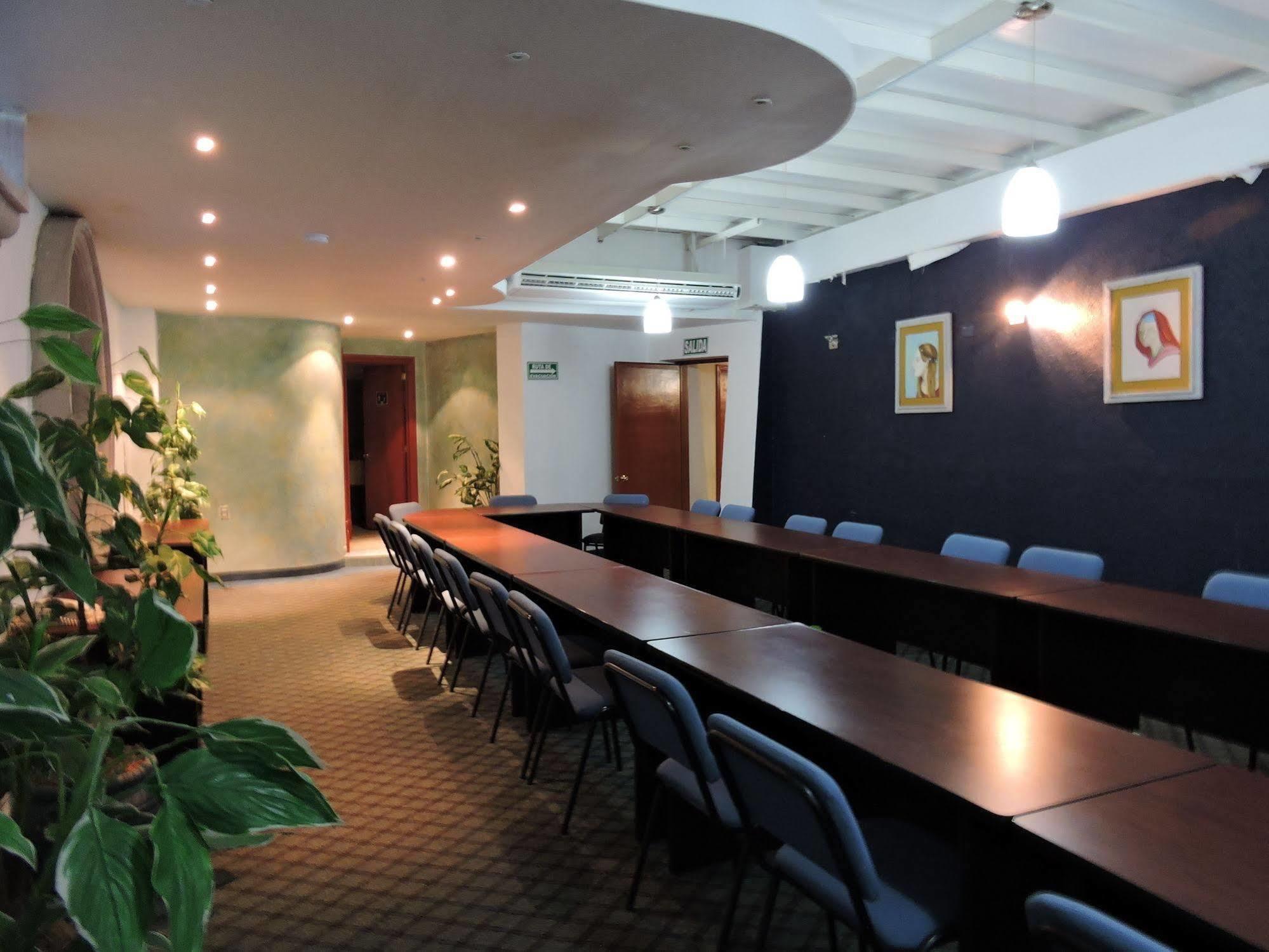 Hotel Quinta Cesar ซานฮวน เด ลอสลากอส ภายนอก รูปภาพ