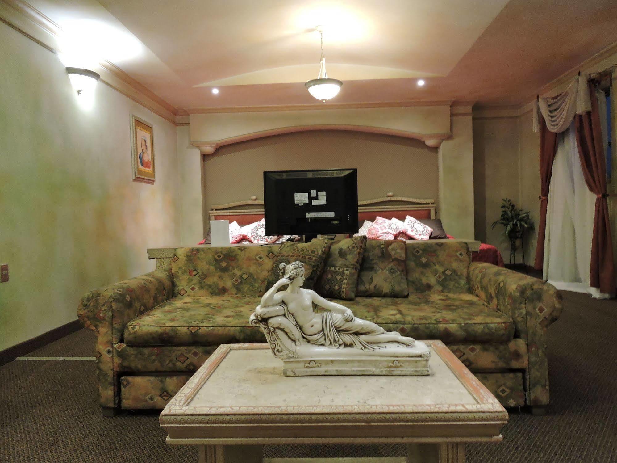 Hotel Quinta Cesar ซานฮวน เด ลอสลากอส ภายนอก รูปภาพ