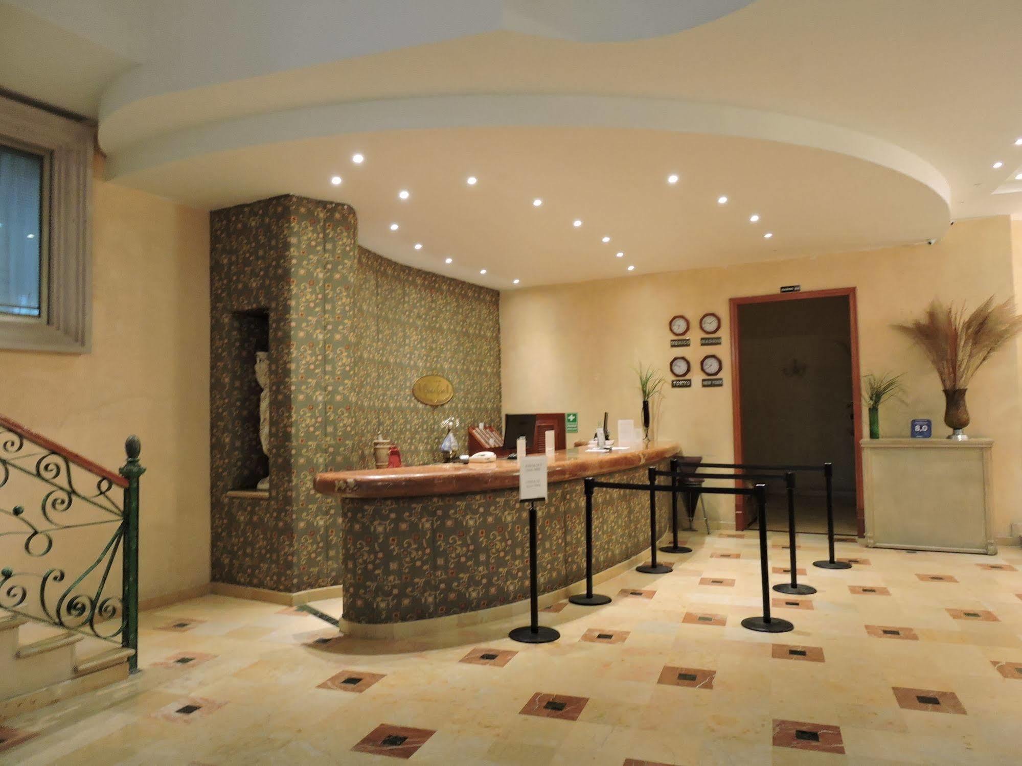 Hotel Quinta Cesar ซานฮวน เด ลอสลากอส ภายนอก รูปภาพ